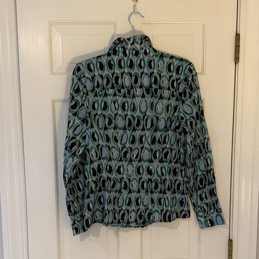 NIC+ZOE Ikat Rings Tucked Shirt - Picture 5 of 10